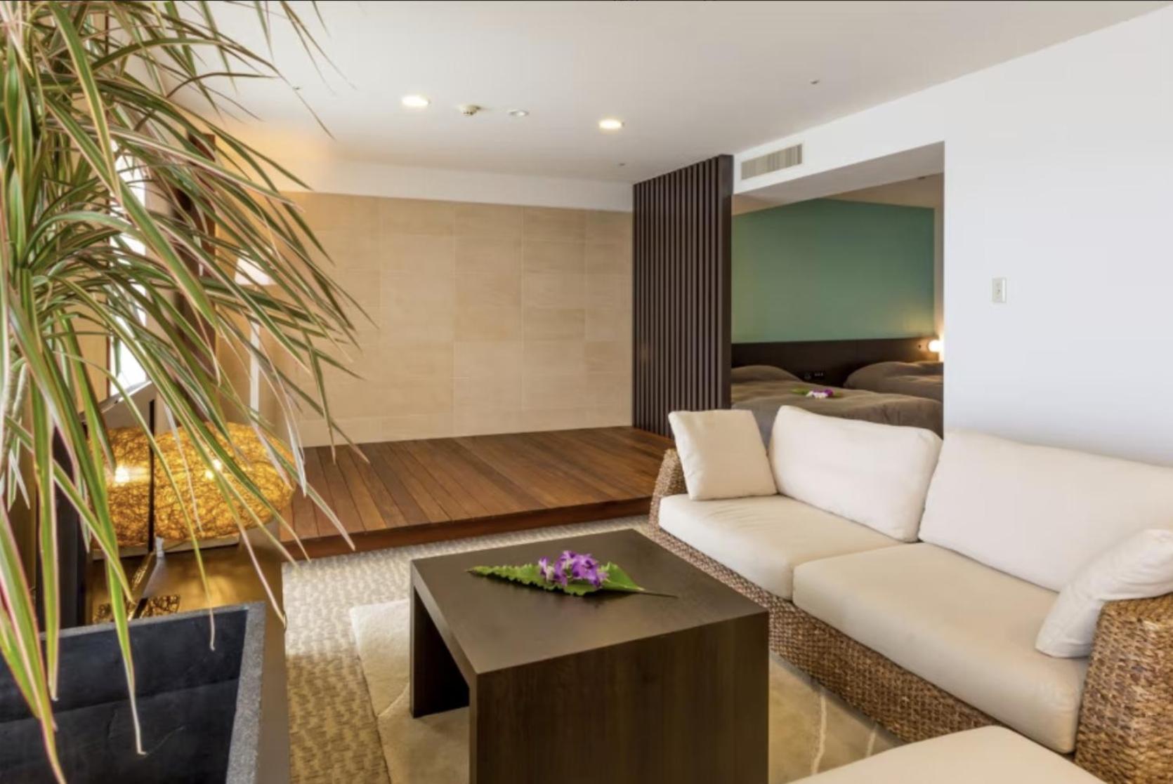 Okinawa Em Wellness Kurashinohakko Lifestyle Resort מראה חיצוני תמונה