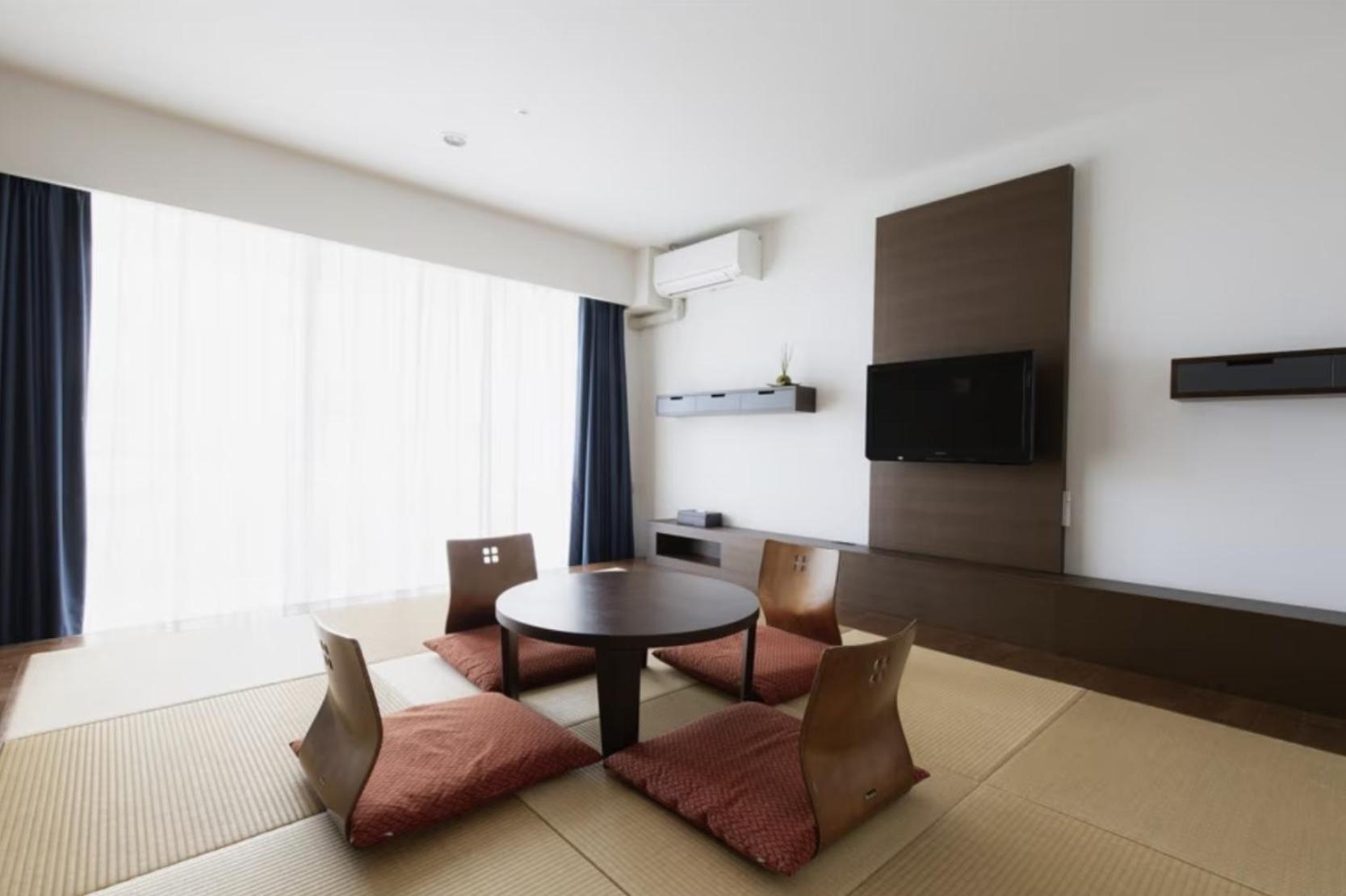 Okinawa Em Wellness Kurashinohakko Lifestyle Resort מראה חיצוני תמונה