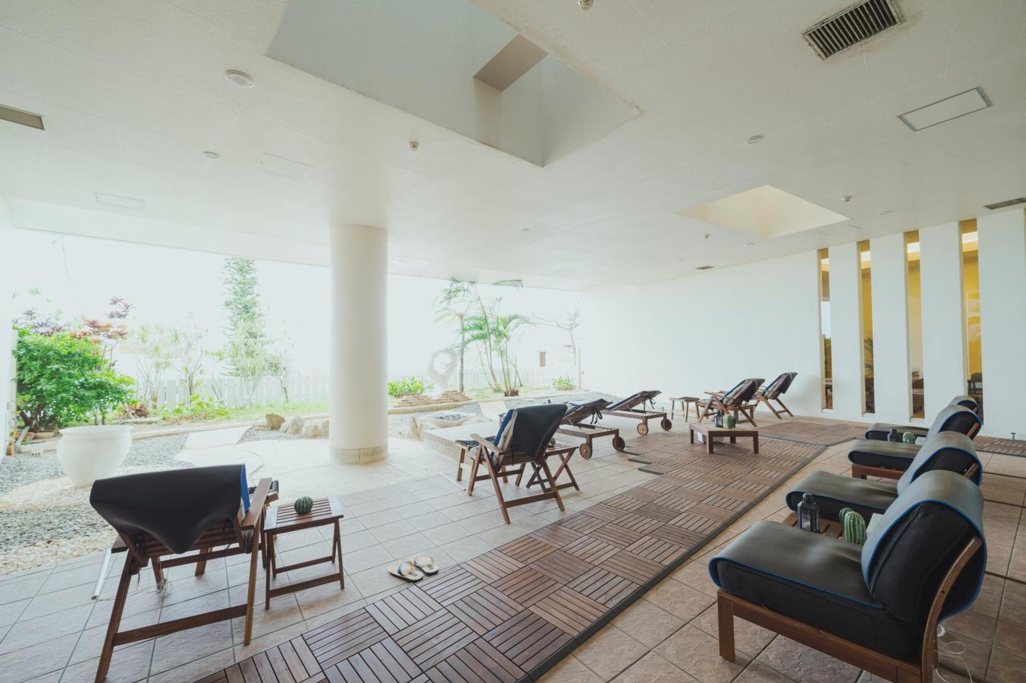 Okinawa Em Wellness Kurashinohakko Lifestyle Resort מראה חיצוני תמונה